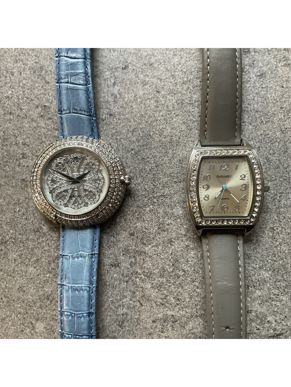 Beautiful Pair Of Vntg Womens Watches La Belle & Embassy - Watches Run Great B-A